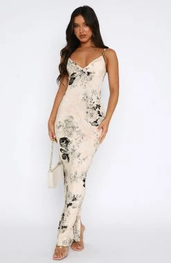 Sorrows Maxi Dress Cream Rose 5 Sorrows Maxi Dress Cream Rose -Outlet The Lounge Vibe Store 24.08.2350926