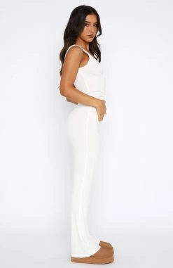 Daydreaming Pyjama Set White 6 Daydreaming Pyjama Set White -Outlet The Lounge Vibe Store 24.08.2350982