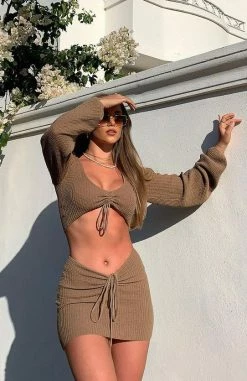 Undiscovered Mini Skirt Chocolate 19 Undiscovered Mini Skirt Chocolate -Outlet The Lounge Vibe Store 243594822 1250326205483204 6493898751449814011 n a3b3ef21 48a0 48d3 ba4f 8877c2c2e373