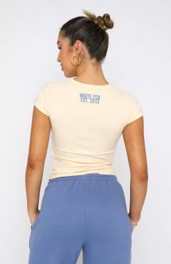 Moving Different Baby Tee Cream 9 Moving Different Baby Tee Cream -Outlet The Lounge Vibe Store 26.05.22 1091