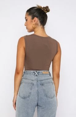 Watching Out For You Crop Mocha -Outlet The Lounge Vibe Store 26.05.22 802