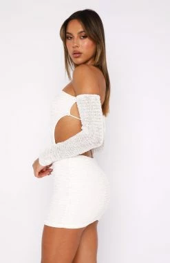 Summer's Over Long Sleeve Mini Dress White 8 Summer's Over Long Sleeve Mini Dress White -Outlet The Lounge Vibe Store 27.07.2343273