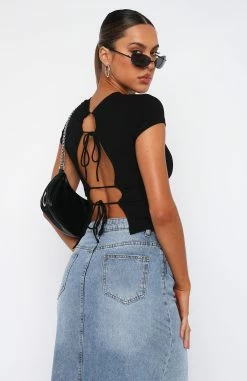 Loving You Is Hard Top Black -Outlet The Lounge Vibe Store 27.4.2318014