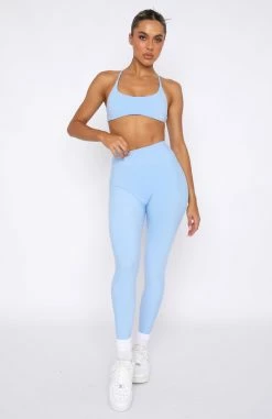 She's Healthy Sports Crop Sky Blue -Outlet The Lounge Vibe Store 28.04.22 1613