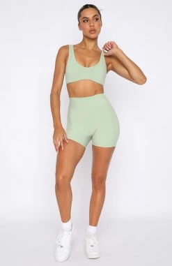 Keep Up High Waisted Shorts Sage -Outlet The Lounge Vibe Store 28.04.22 1806 fefb1d28 394a 4625 be28 78e27ac95094