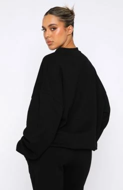 Own The Moment Sweater Black -Outlet The Lounge Vibe Store 28.04.22 998