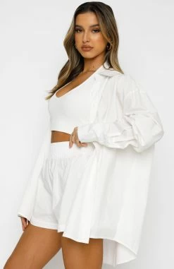 Behind The Look Shirt White -Outlet The Lounge Vibe Store 28.07.21 1771