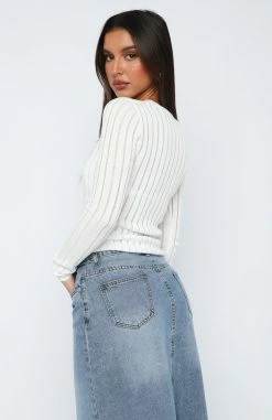 Picture Perfect Long Sleeve Top White -Outlet The Lounge Vibe Store 29.05.2321593