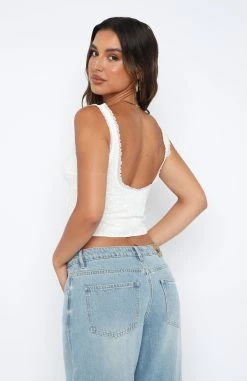 Where Have You Been Crop White -Outlet The Lounge Vibe Store 29.12.220807