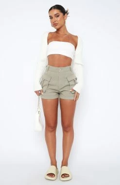 Just A Friend Shorts Dusty Olive -Outlet The Lounge Vibe Store 29.12.221035