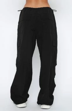 Be The Moment Pants Black -Outlet The Lounge Vibe Store 29.12.221243