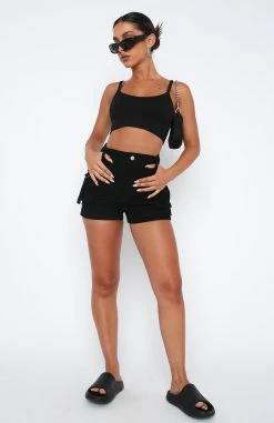 Just A Friend Shorts Black -Outlet The Lounge Vibe Store 29.12.221438