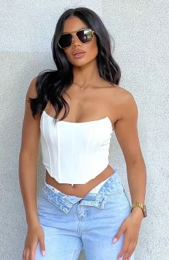Patience Corset White -Outlet The Lounge Vibe Store 292889183 204344051916615 8941125208372350026 n
