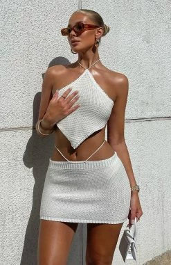 First Class Crochet Halter Off White -Outlet The Lounge Vibe Store 301146784 770494087536425 6786314803536386190 n