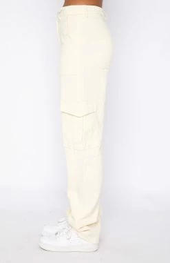 Keep On Moving Pants Cream -Outlet The Lounge Vibe Store 31.05.22 1393