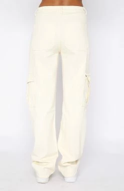 Keep On Moving Pants Cream -Outlet The Lounge Vibe Store 31.05.22 1394