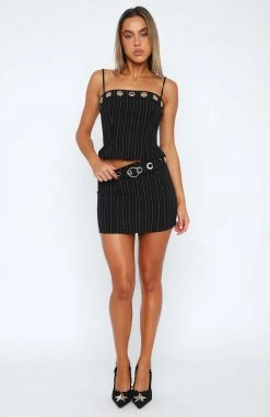 Emo Doll Mini Skirt Black Pinstripe 10 Emo Doll Mini Skirt Black Pinstripe -Outlet The Lounge Vibe Store 31.05.2322255