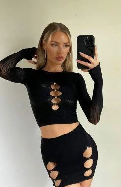 Promise Me Long Sleeve Crop Black -Outlet The Lounge Vibe Store 324537159 192512630113119 2346461314351477989 n