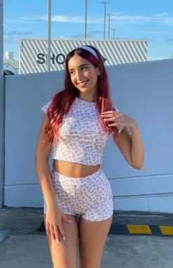 Weekend Vibes Baby Tee Pink -Outlet The Lounge Vibe Store 333613100 546961963922887 3685548771894201807 n