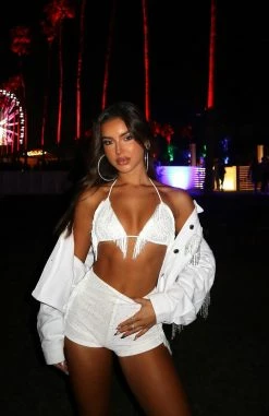 Fall For You Top White -Outlet The Lounge Vibe Store 341925648 1038075777154460 3547677043164993743 n