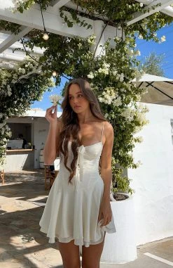 Stay Together Mini Dress Cream -Outlet The Lounge Vibe Store 350606367 590064632947018 4827680534824732090 n