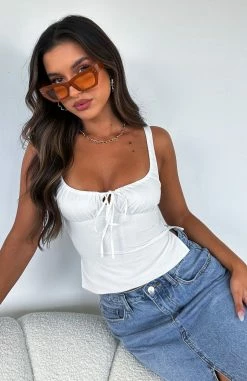 All That You Are Crop White 9 All That You Are Crop White -Outlet The Lounge Vibe Store ALL THAT YOU ARE 02.05.23 05