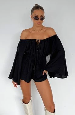 Another Night Playsuit Black 12 Another Night Playsuit Black -Outlet The Lounge Vibe Store ANOTHER NIGHT PLAYSUIT 26.04.23 03