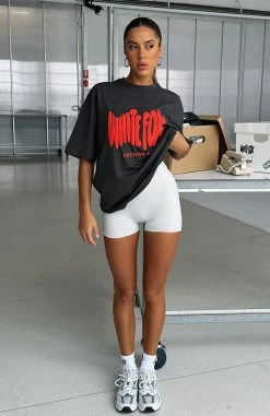 Archive 6.0 Oversized Tee Lava -Outlet The Lounge Vibe Store ARCHIVE 6.0 T SHIRT LAVA BIKE SHORTS COCONUT 05.04.23 01