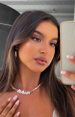 Arna Necklace Gold -Outlet The Lounge Vibe Store ARNA NECKLACE 07.03.23 001