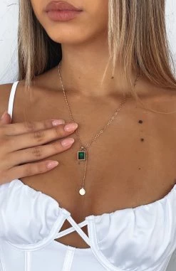 Charlotte Necklace Gold