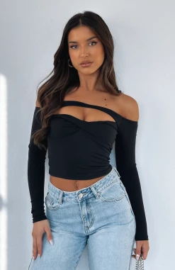 Connect With Me Long Sleeve Top Black