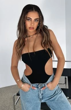 Cutting Corners Bodysuit Black -Outlet The Lounge Vibe Store CUTTING CORNERS BODYSUIT 190522 04