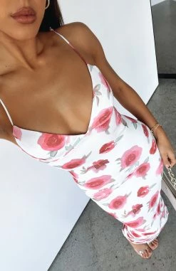 Greedy For Love Maxi Dress White Portofino Rose -Outlet The Lounge Vibe Store GREEDY FOR LOVE MAXI DRESS 15 08 23 01