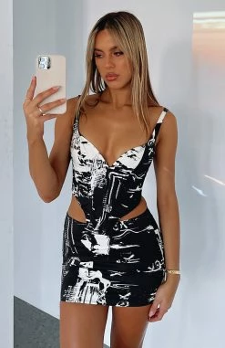 New Direction Mini Skirt Dice -Outlet The Lounge Vibe Store IMG 1725 0b1efb90 3e68 4c9d ab3c b657f1314feb