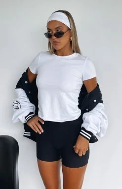 Figure It Out Tee White 10 Figure It Out Tee White -Outlet The Lounge Vibe Store IMG 2565