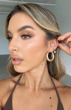 Vera Hoop Earrings Gold -Outlet The Lounge Vibe Store IMG 2940