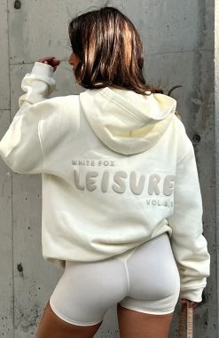 Leisure Series Oversized Hoodie Cream 9 Leisure Series Oversized Hoodie Cream -Outlet The Lounge Vibe Store IMG 4718
