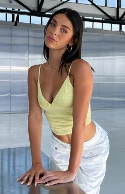 Infatuation Cami Lemon -Outlet The Lounge Vibe Store IMG 5355