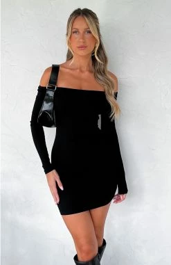 Nice And Clear Long Sleeve Ribbed Mini Dress Black 13 Nice And Clear Long Sleeve Ribbed Mini Dress Black -Outlet The Lounge Vibe Store IMG 5359