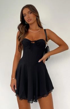 Push The Feeling Mini Dress Black -Outlet The Lounge Vibe Store IMG 5442