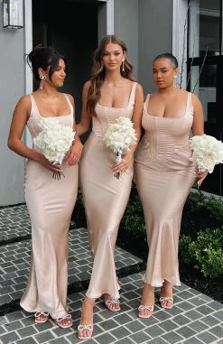 I Wanna Be Yours Maxi Dress Champagne -Outlet The Lounge Vibe Store IMG 8502