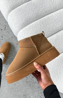 Jet Setter Platform Snug Boots Chestnut 11 Jet Setter Platform Snug Boots Chestnut -Outlet The Lounge Vibe Store JET SETTER PLATFORM 07.02.23 008