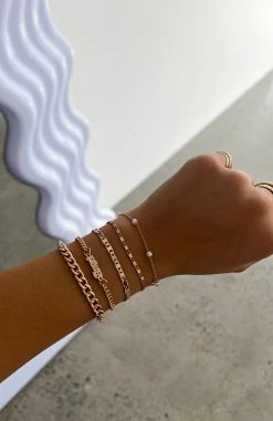 Keira Bracelet Set Gold 9 Keira Bracelet Set Gold -Outlet The Lounge Vibe Store KEIRA BRACELET SET09.08.22 06