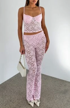 New Era Pants Baby Pink -Outlet The Lounge Vibe Store LOVERS LANE TOP NEW ERA PANTS 08.08.23 01