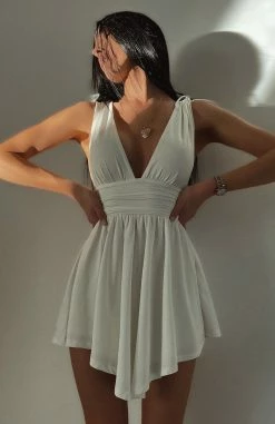 My Pleasure Mini Dress White -Outlet The Lounge Vibe Store Liene2 8b547756 32d0 4ae7 ba81 7aa8e2f81169