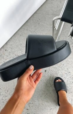 Matea Platform Slides Black -Outlet The Lounge Vibe Store MATE PLATFORM SLIDES280323 03