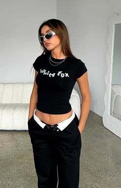 Moments Like These Baby Tee Black 9 Moments Like These Baby Tee Black -Outlet The Lounge Vibe Store MOMENT LIKE THIS TEE 18.10.22 03