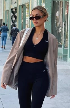 Seamless Long Sleeve Sports Crop Black -Outlet The Lounge Vibe Store Mik ec032db9 3773 497d 9fb9 da961d249b58