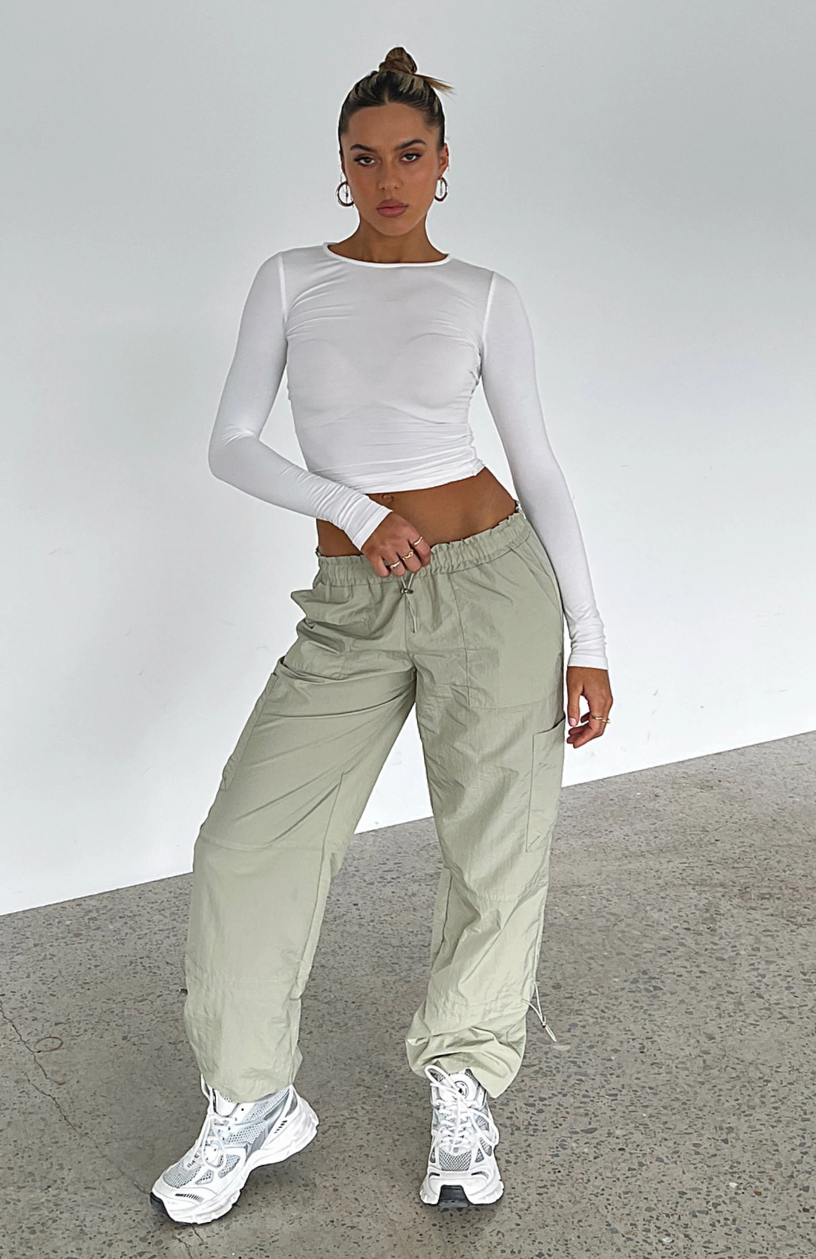 Never Blend In Pants Khaki 6 Never Blend In Pants Khaki - Image 6