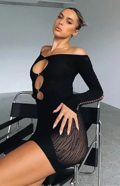 One Of A Kind Mini Dress Black -Outlet The Lounge Vibe Store ONE OF A KIND BLACK 280422 02